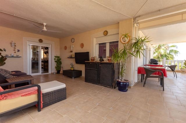 5 slaapkamer Villa te koop in Algorfa met zwembad - € 599.990 (Ref: 9537416)