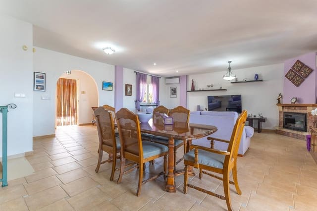 5 slaapkamer Villa te koop in Algorfa met zwembad - € 599.990 (Ref: 9537416)