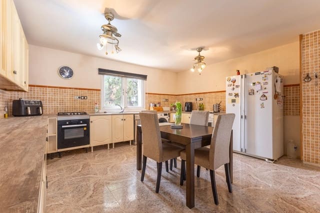 12 sypialnia Willa na sprzedaż w Crevillente / Crevillent z basenem - 575 000 € (Ref: 9537417)