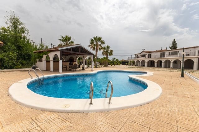 12 sypialnia Willa na sprzedaż w Crevillente / Crevillent z basenem - 575 000 € (Ref: 9537417)