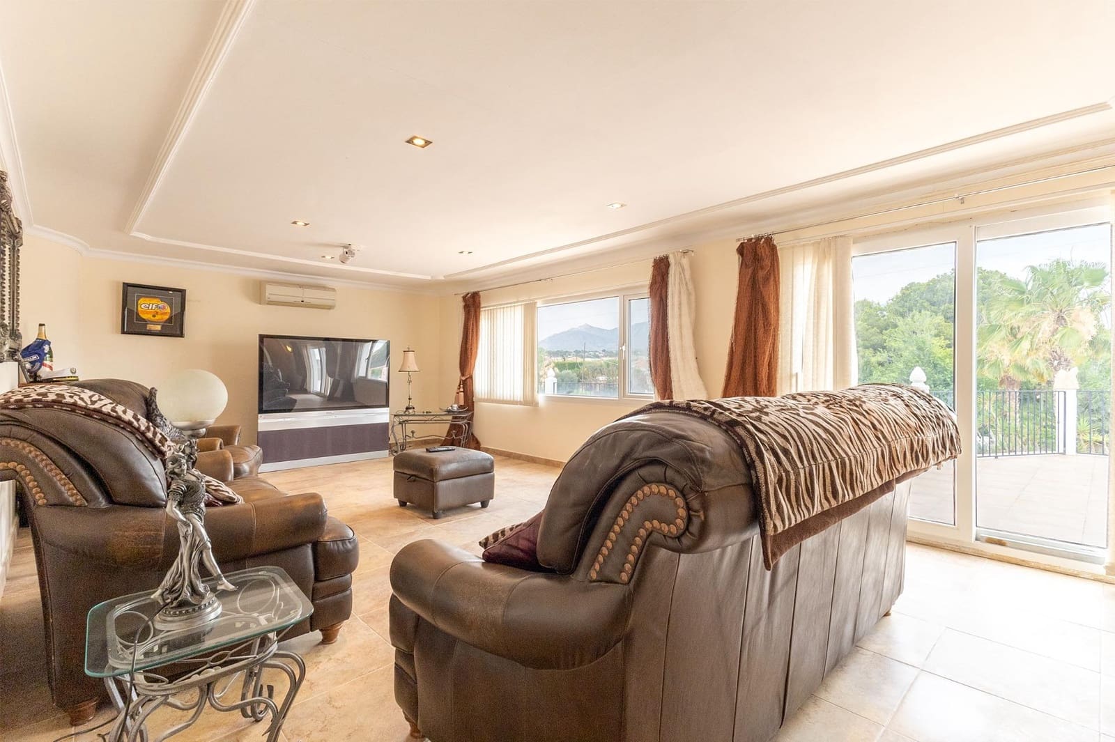 12 sypialnia Willa na sprzedaż w Crevillente / Crevillent z basenem - 575 000 € (Ref: 9537417)