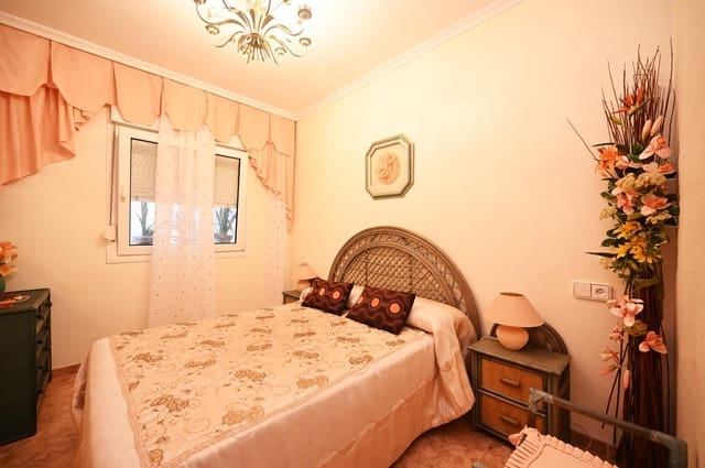 3 quarto Apartamento para venda em La Mata, Torrevieja com garagem - 355 000 € (Ref: 9537419)