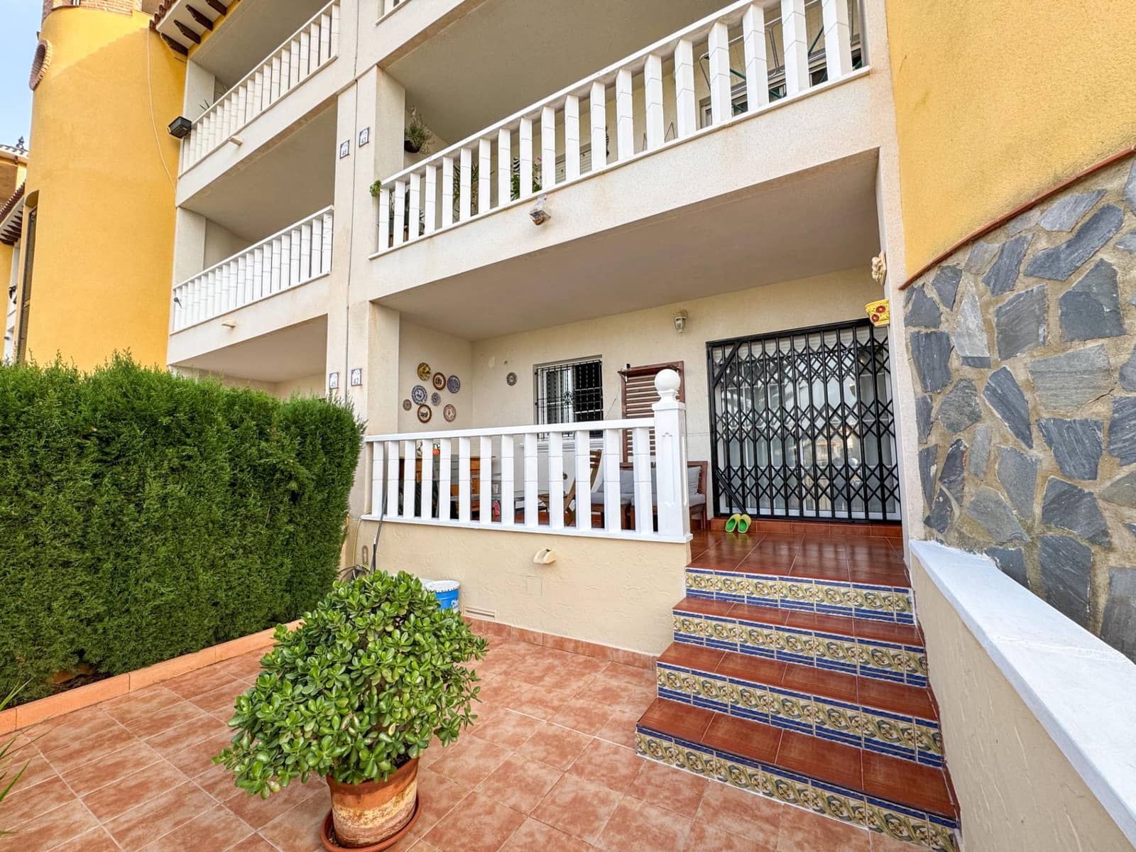 2 bedroom Apartment for sale in Orihuela Costa with pool - € 159,000 (Ref: 9537421)