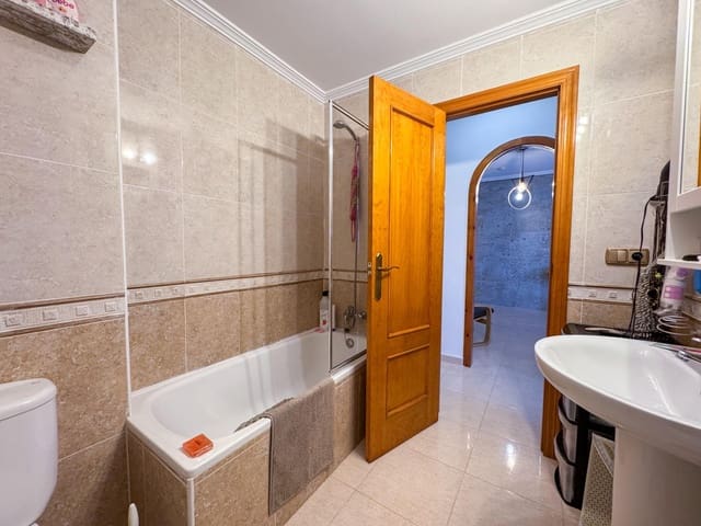 2 bedroom Apartment for sale in Lomas de Cabo Roig - Los Dolses, Orihuela with pool - € 159,000 (Ref: 9537421)