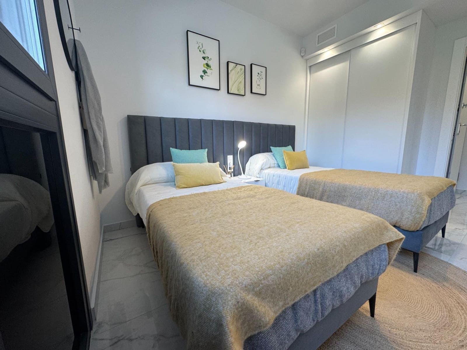 2 bedroom Apartment for sale in Las Mimosas with pool garage - € 262,000 (Ref: 9541259)