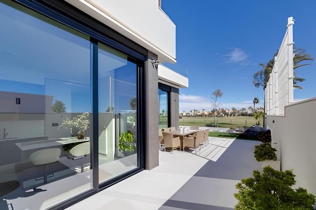 3 Zimmer Villa zu verkaufen in Pilar de la Horadada mit Pool Garage - 584.000 € (Ref: 9541283)