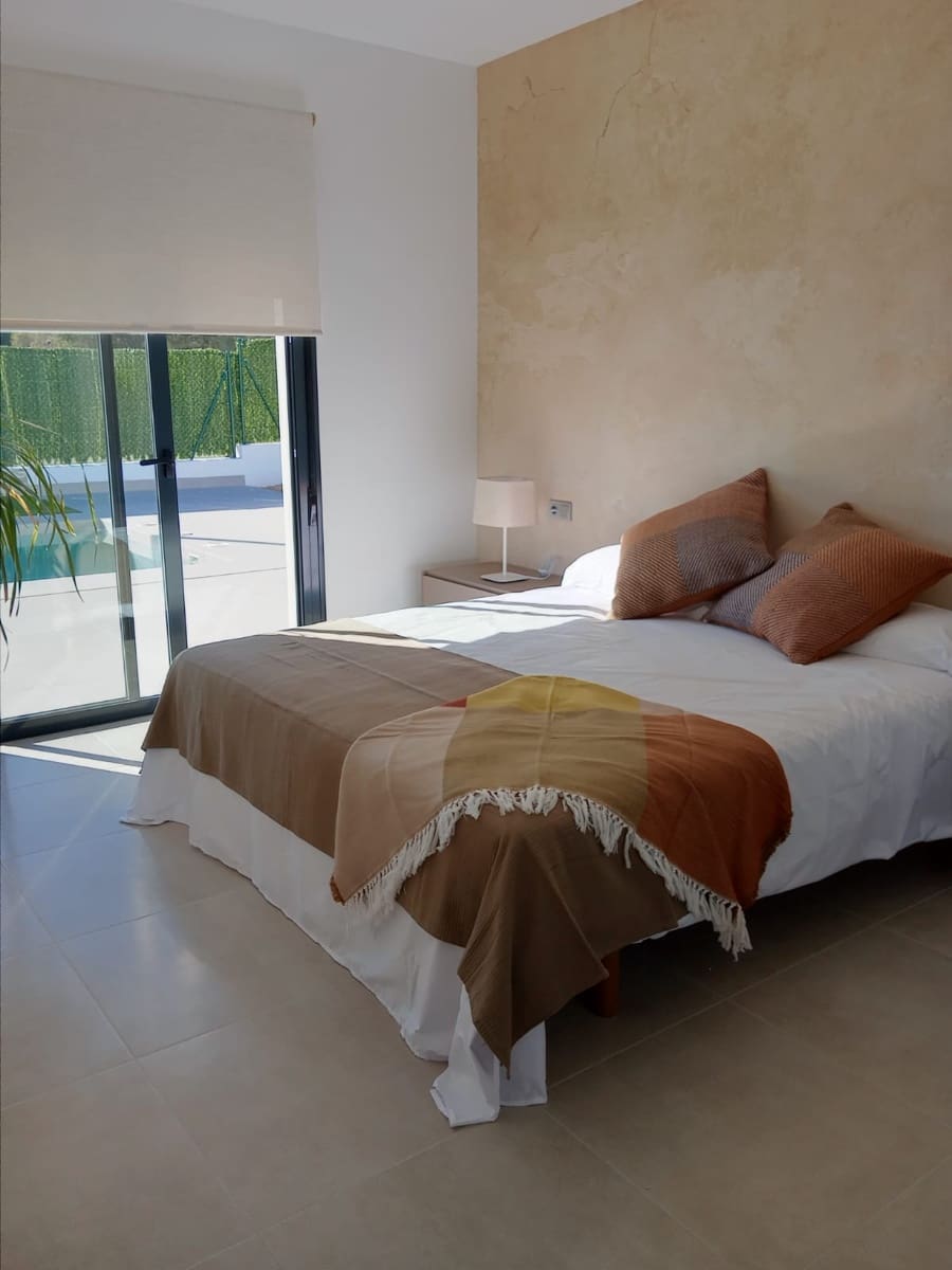 3 makuuhuone Huvila myytävänä paikassa Calasparra mukana uima-altaan 
autotalli - 405 000 € (Ref: 9541299)