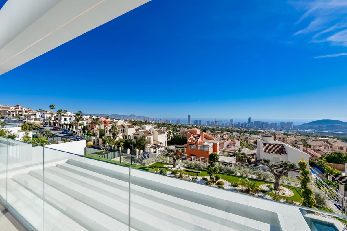 7 quarto Moradia para venda em Finestrat com piscina garagem - 4 450 000 € (Ref: 9541320)