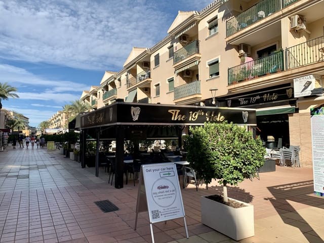 3 makuuhuone Huvila myytävänä paikassa Los Narejos, Los Alcázares mukana uima-altaan 
autotalli - 659 000 € (Ref: 9541332)