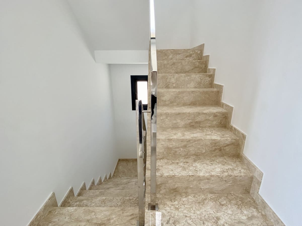 3 quarto Moradia para venda em Orihuela com piscina garagem - 600 000 € (Ref: 9541356)