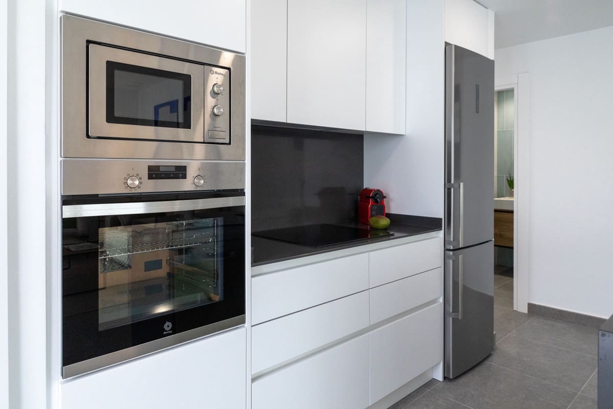 Chalet de 3 habitaciones en Polop en venta con piscina garaje - 470.000 € (Ref: 9541360)