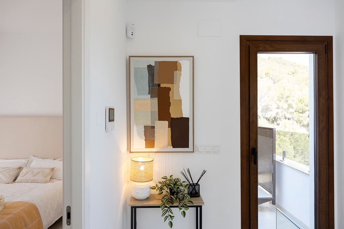 Chalet de 3 habitaciones en Polop en venta con piscina garaje - 598.000 € (Ref: 9541374)