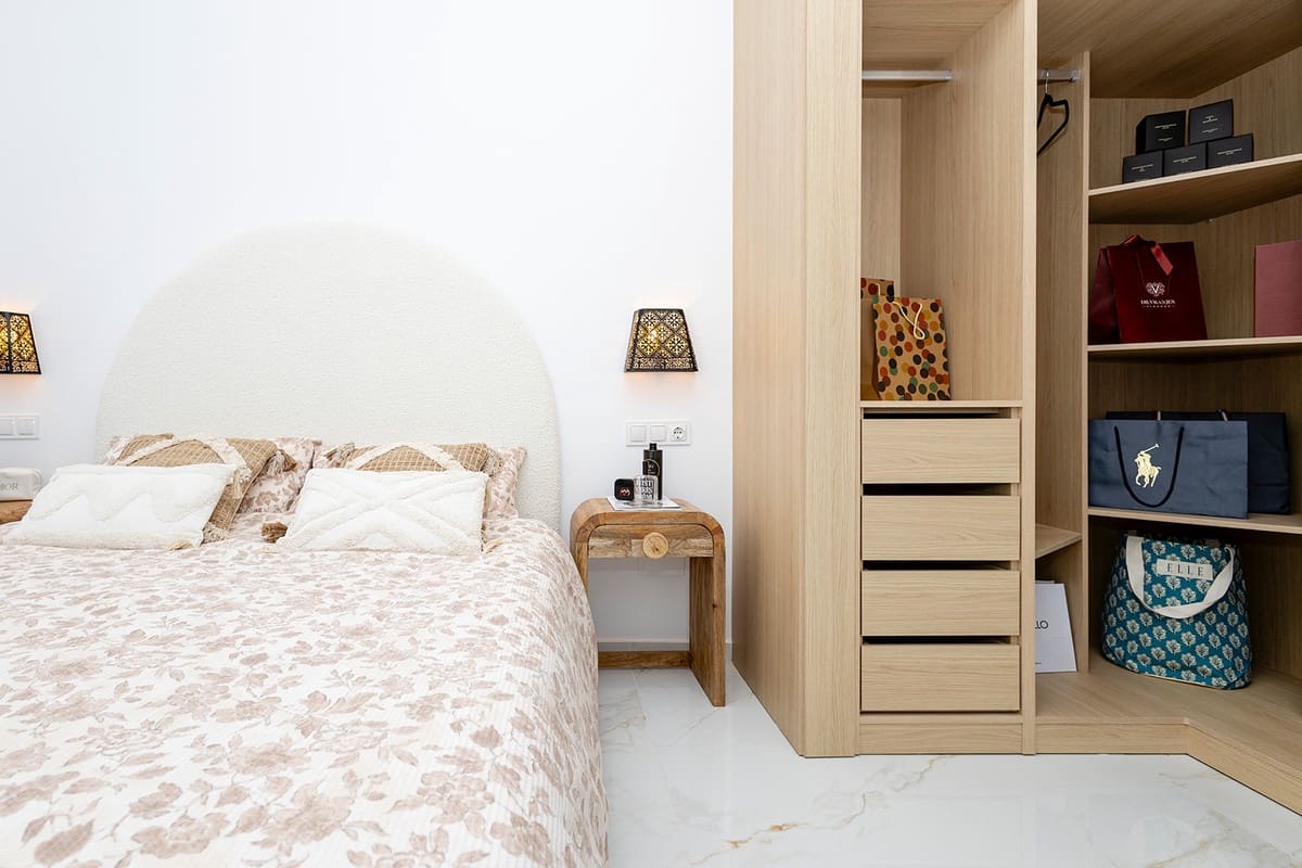 Chalet de 3 habitaciones en Polop en venta con piscina garaje - 598.000 € (Ref: 9541374)