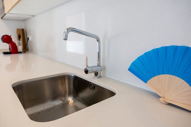 3 makuuhuone Huvila myytävänä paikassa Polop mukana uima-altaan 
autotalli - 598 000 € (Ref: 9541374)