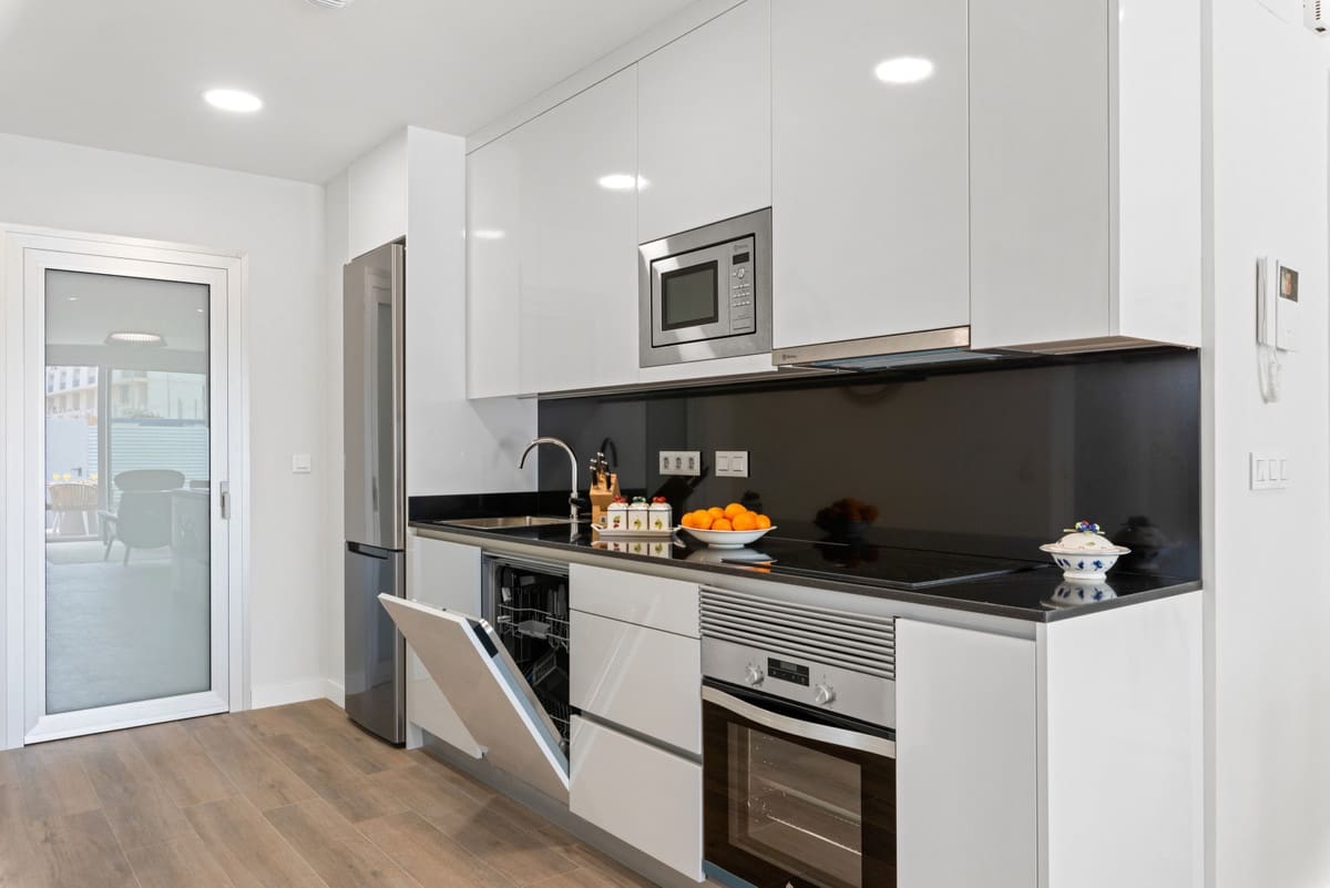 2 sovrum Takvåning till salu i Orihuela Costa med pool garage - 425 000 € (Ref: 9541386)