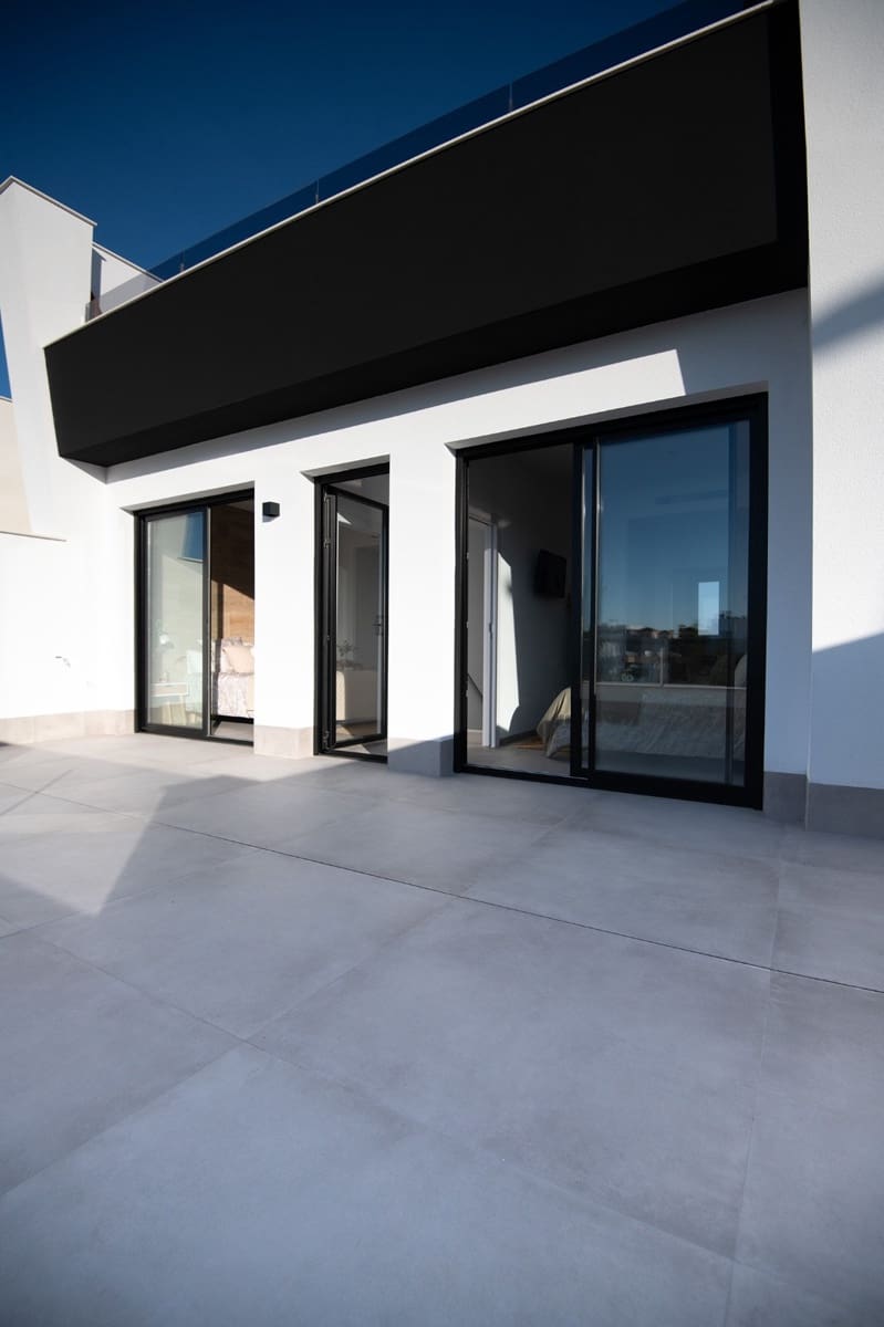 3 sovrum Radhus till salu i Los Alcazares med pool garage - 595 000 € (Ref: 9541442)