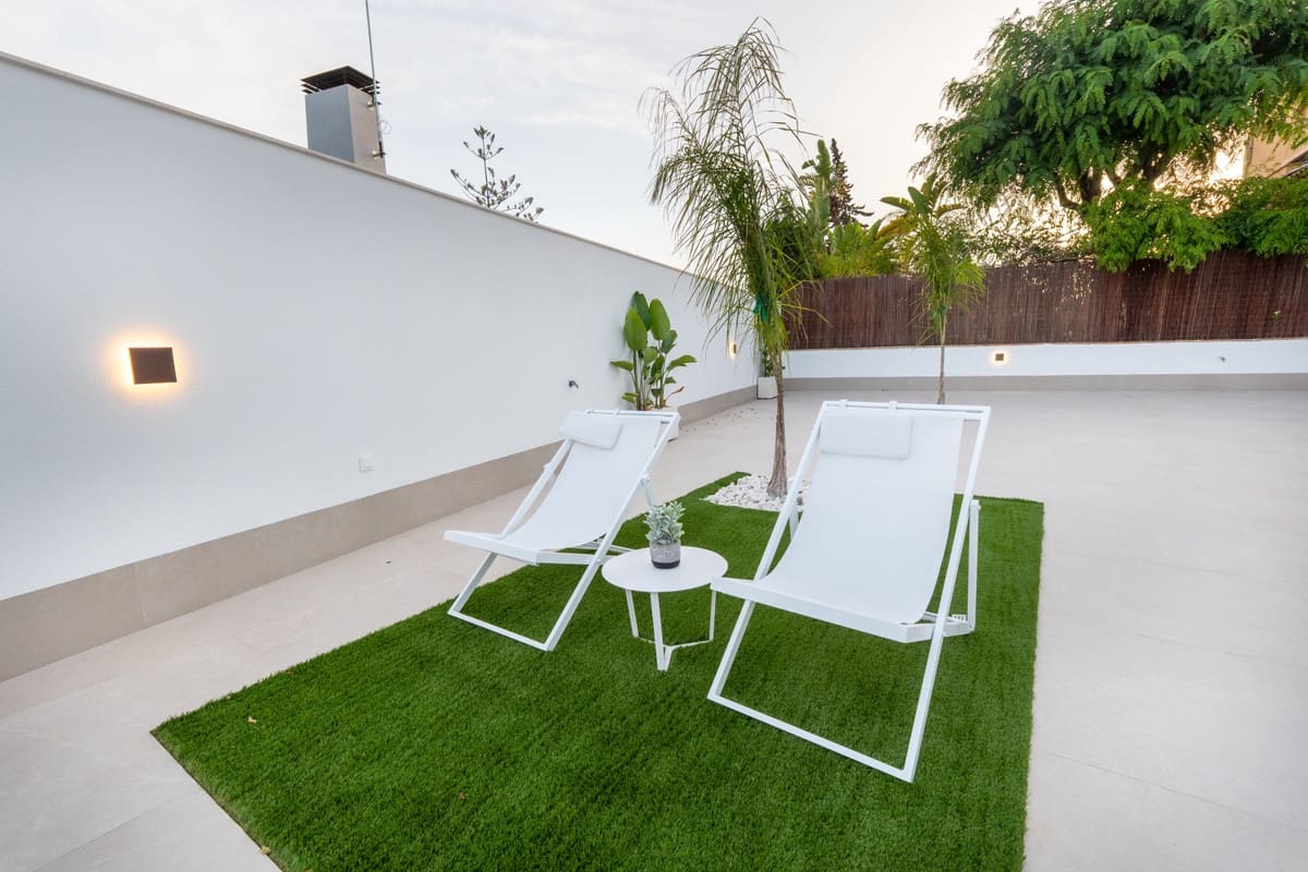 4 quarto Moradia para venda em Orihuela Costa com piscina garagem - 1 350 000 € (Ref: 9541447)