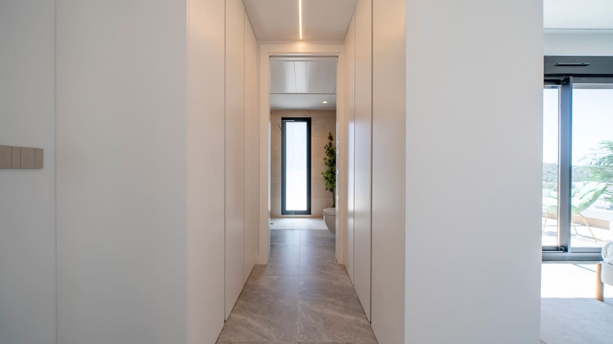 4 quarto Moradia para venda em Finestrat com piscina garagem - 1 350 000 € (Ref: 9541454)