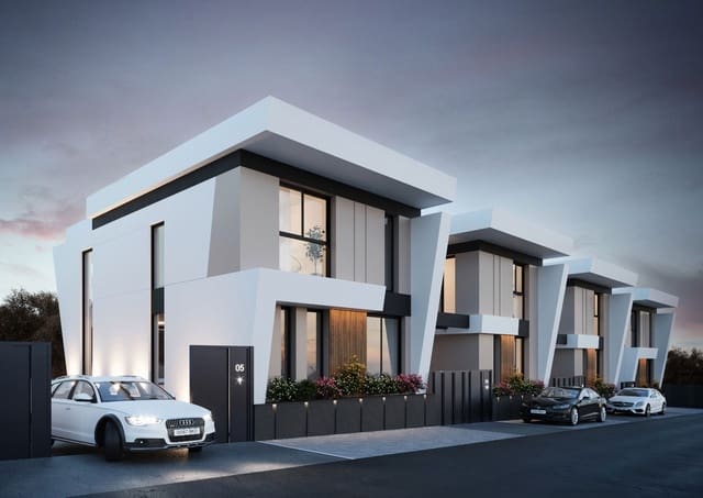 3 Zimmer Villa zu verkaufen in Orihuela mit Pool Garage - 575.000 € (Ref: 9541475)