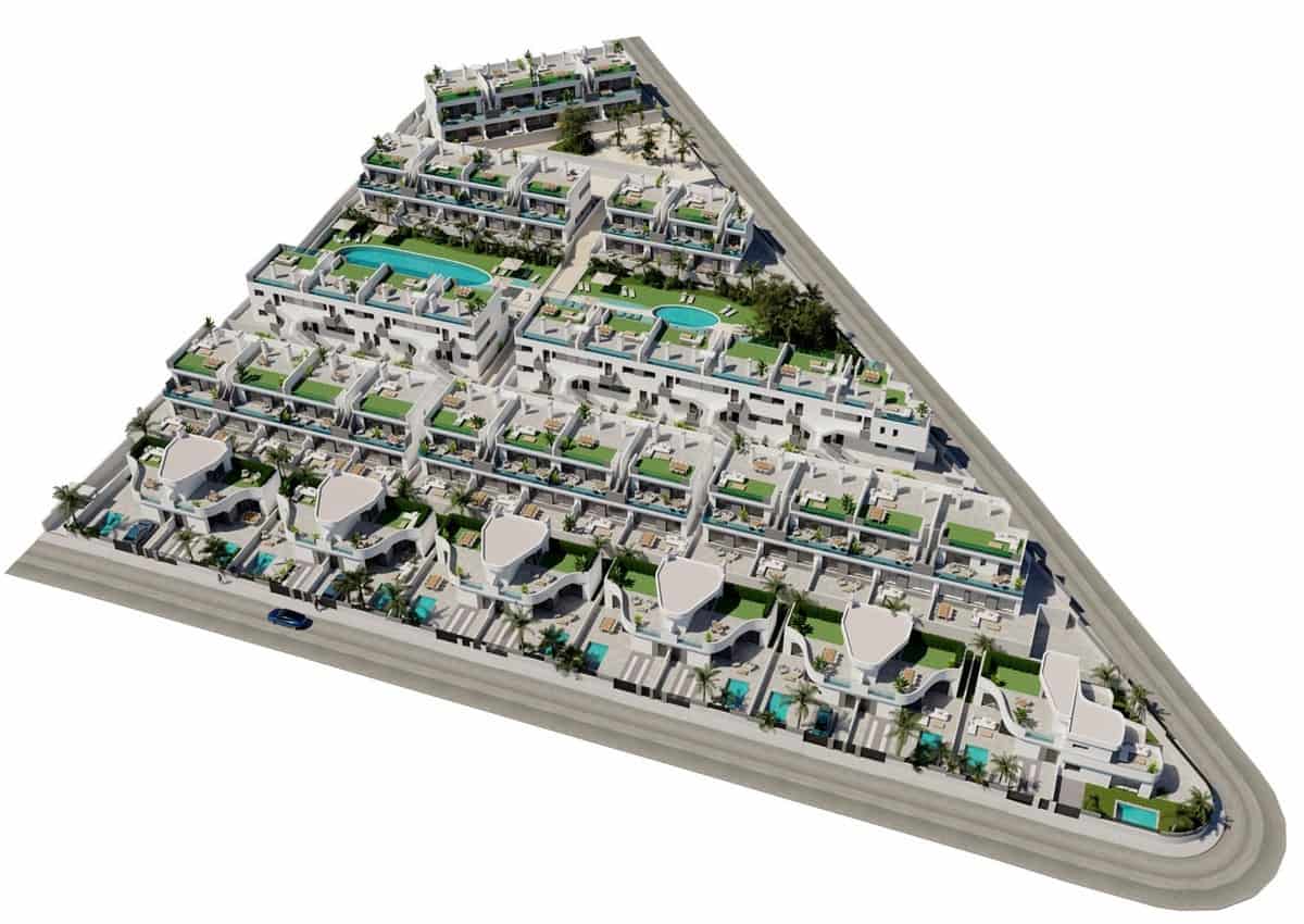 3 makuuhuone Rivitalo myytävänä paikassa Orihuela mukana uima-altaan 
autotalli - 414 000 € (Ref: 9541494)