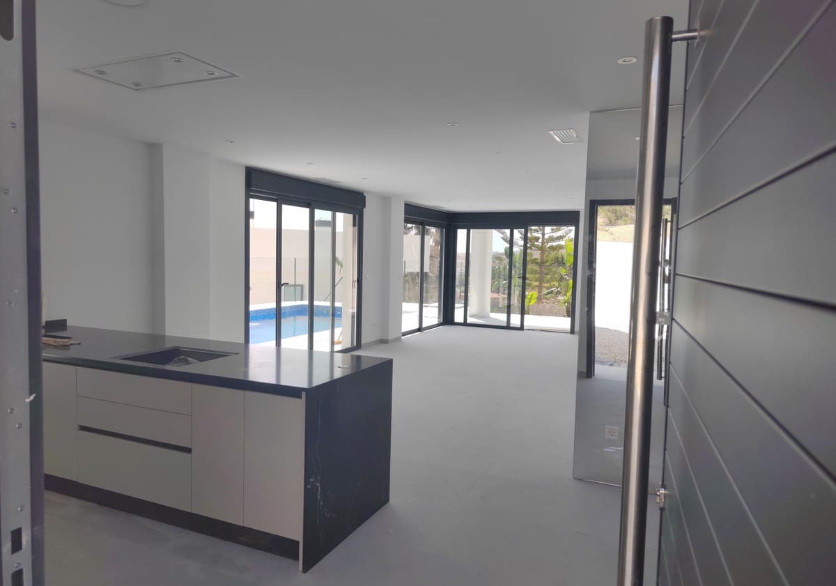 3 quarto Moradia para venda em Busot com piscina garagem - 590 000 € (Ref: 9541498)