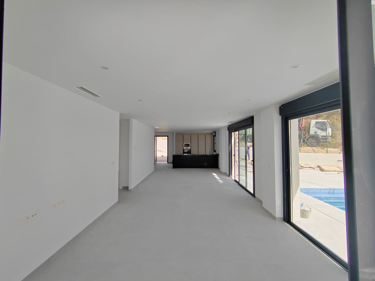 3 quarto Moradia para venda em Busot com piscina garagem - 590 000 € (Ref: 9541498)