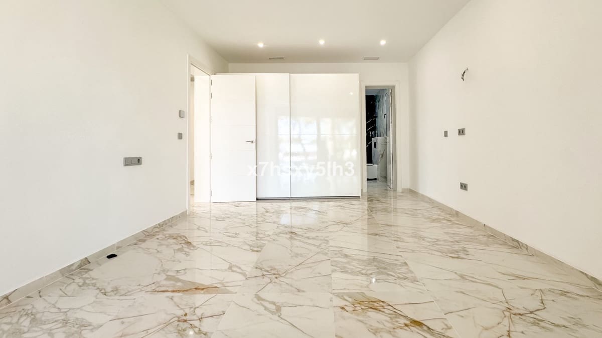 4 sovrum Villa till salu i Orihuela med pool garage - 995 000 € (Ref: 9541502)