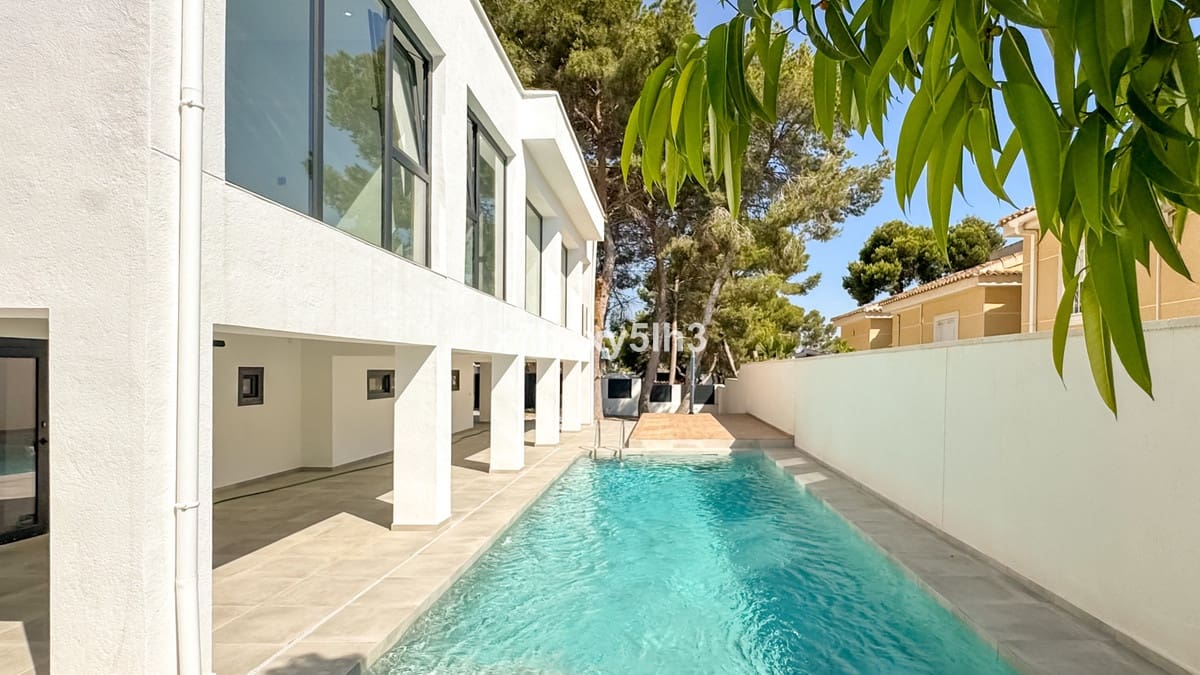 4 sovrum Villa till salu i Orihuela med pool garage - 995 000 € (Ref: 9541502)