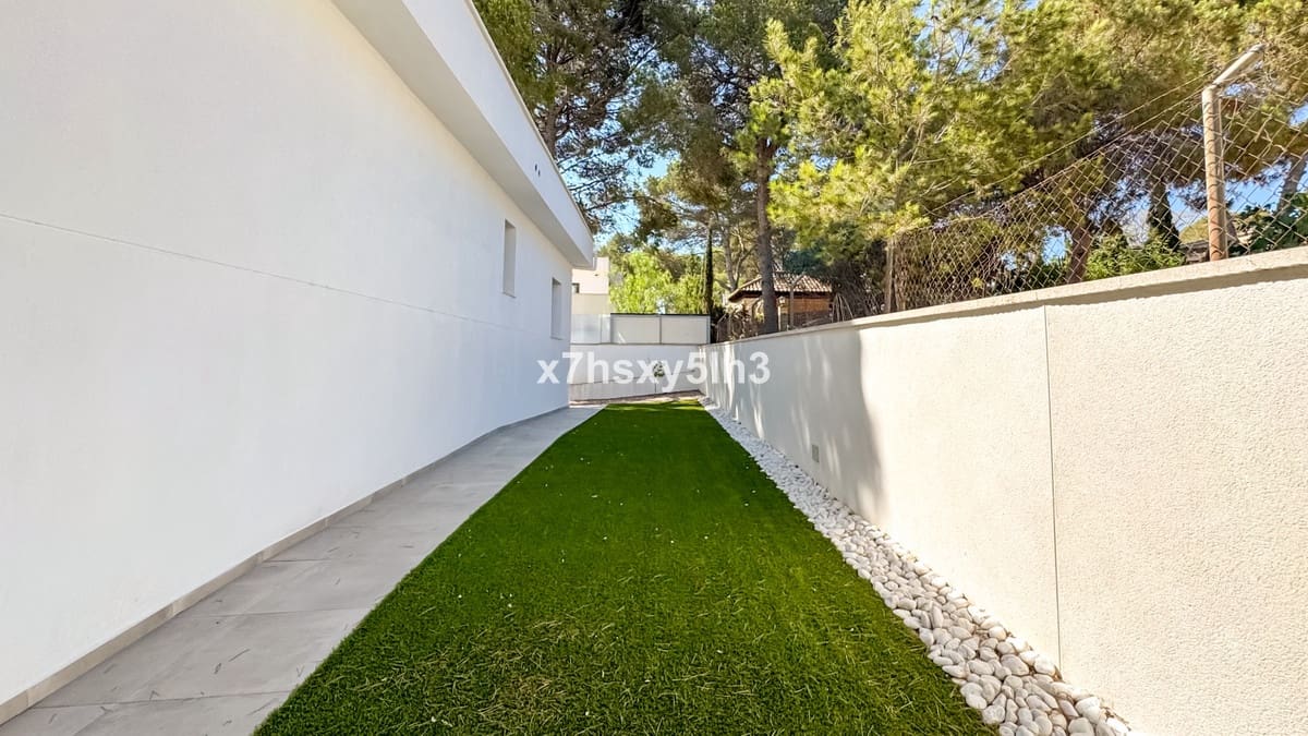 4 sovrum Villa till salu i Orihuela med pool garage - 995 000 € (Ref: 9541502)