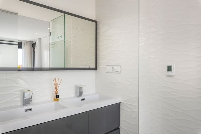 3 camera da letto Villa in vendita in Playa Honda, Cartagena con piscina garage - 595.000 € (Rif: 9541527)