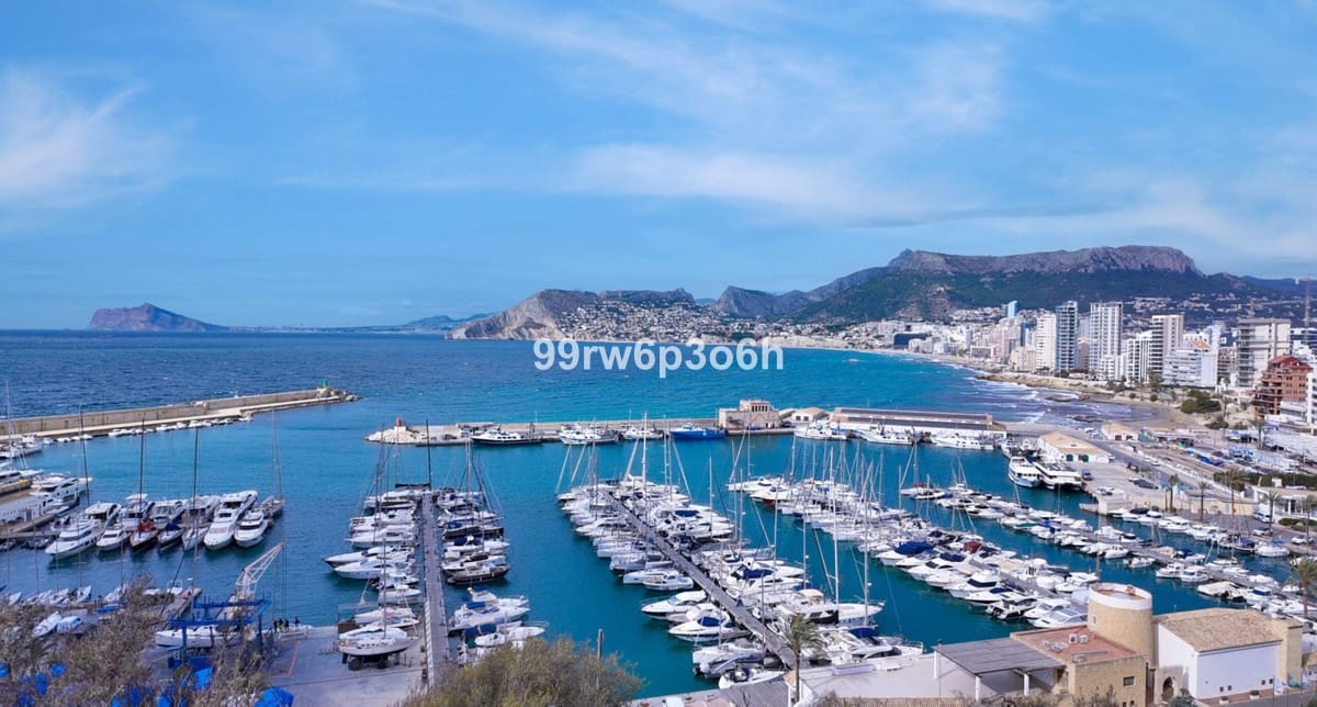 4 bedroom Villa for sale in Calpe / Calp with pool garage - € 2,490,000 (Ref: 9541529)