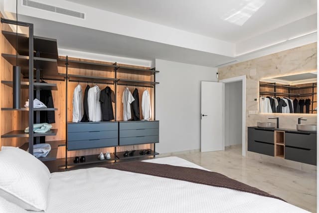 3 sypialnia Willa na sprzedaż w La Marina, Elche / Elx z basenem garażem - 670 000 € (Ref: 9541530)