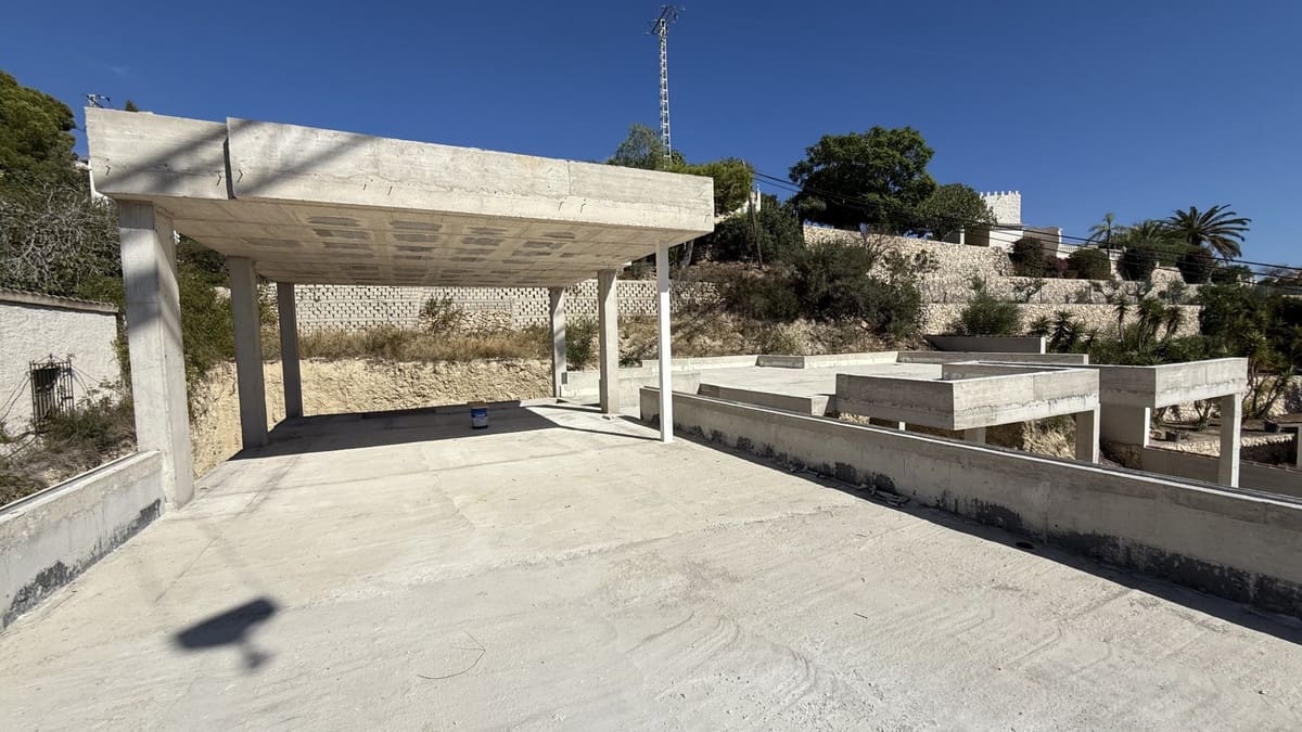 3 soveværelse Villa til salg i Benissa med swimmingpool garage - € 1.890.000 (Ref: 9541532)