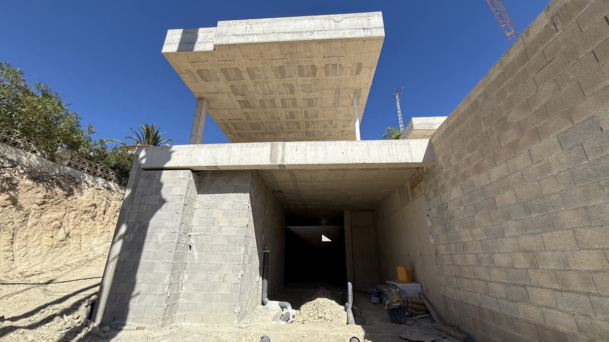 3 soveværelse Villa til salg i Benissa med swimmingpool garage - € 1.890.000 (Ref: 9541532)