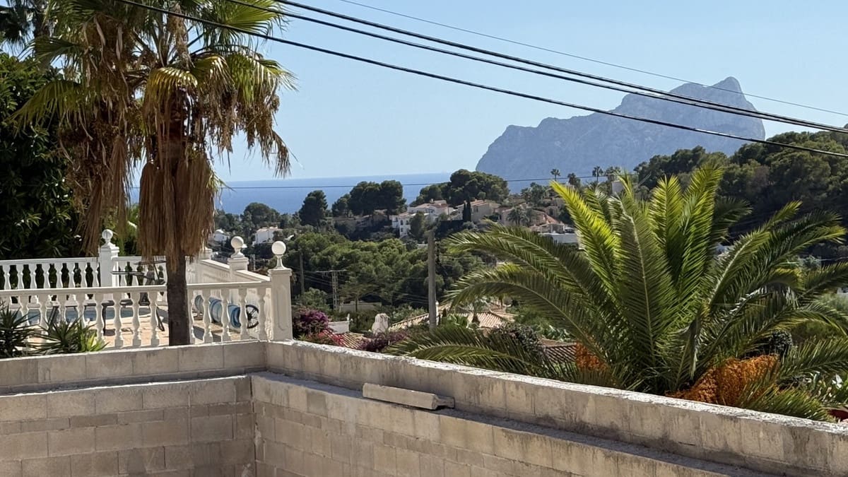 3 soveværelse Villa til salg i Benissa med swimmingpool garage - € 1.890.000 (Ref: 9541532)