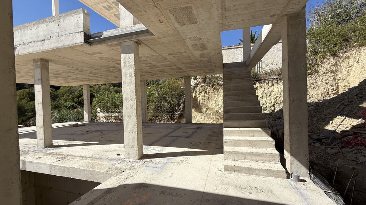 3 soveværelse Villa til salg i Benissa med swimmingpool garage - € 1.890.000 (Ref: 9541532)