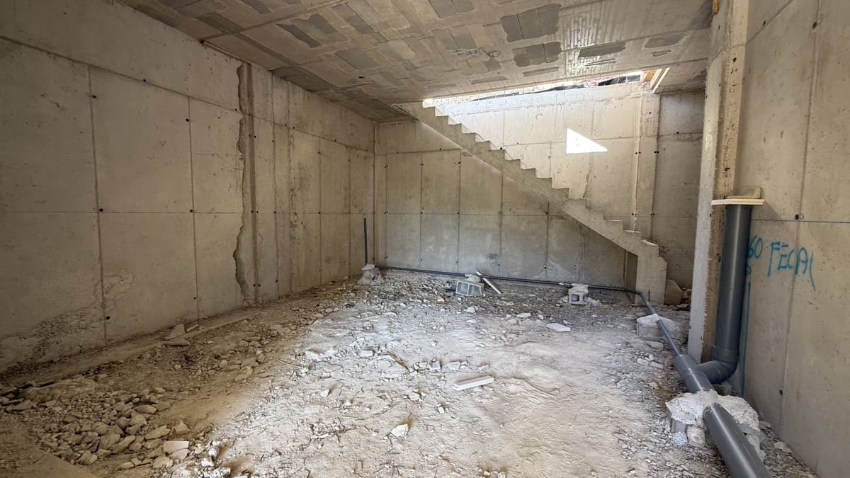 3 soveværelse Villa til salg i Benissa med swimmingpool garage - € 1.890.000 (Ref: 9541532)