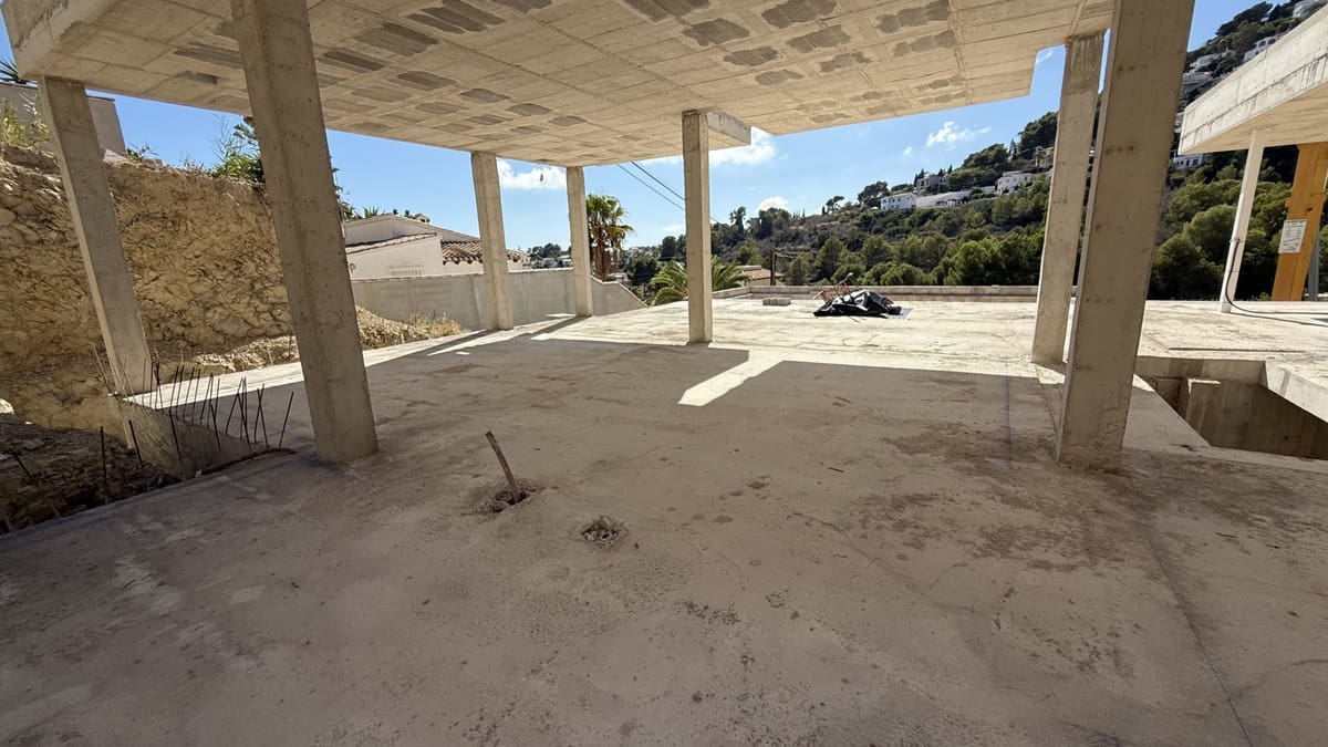 3 soveværelse Villa til salg i Benissa med swimmingpool garage - € 1.890.000 (Ref: 9541532)