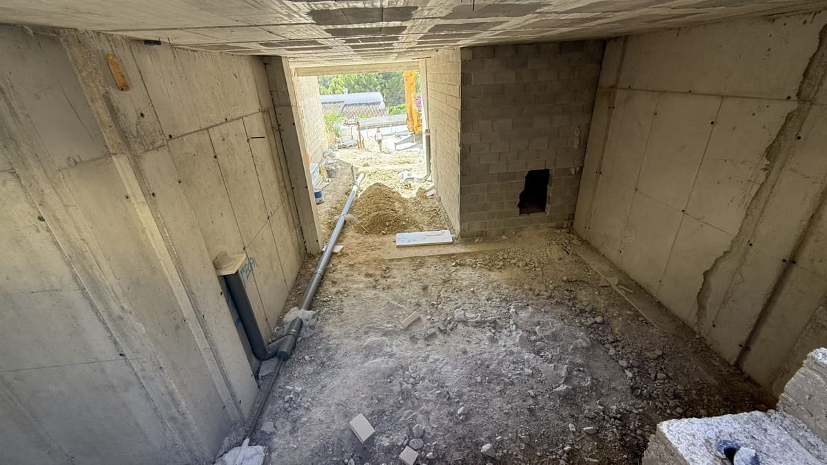 3 soveværelse Villa til salg i Benissa med swimmingpool garage - € 1.890.000 (Ref: 9541532)