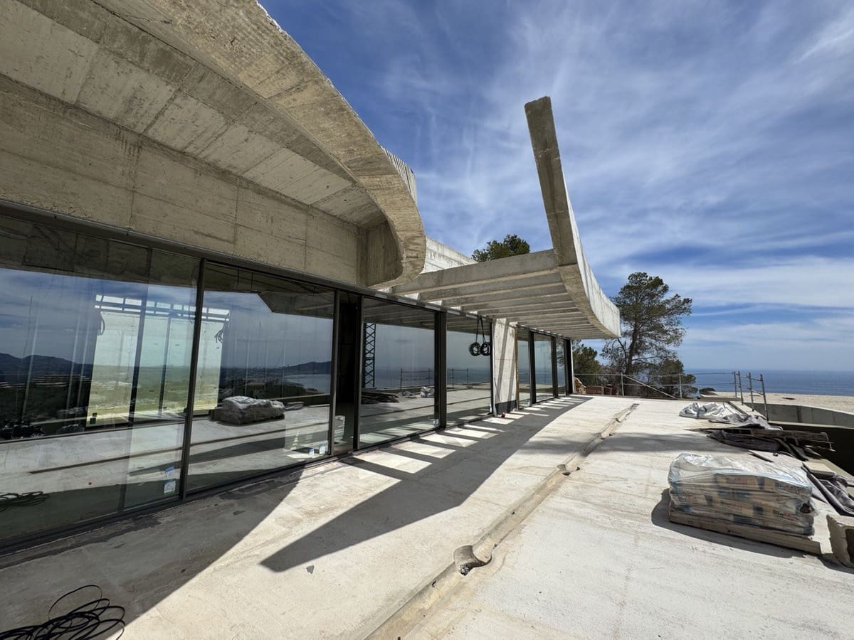 4 sypialnia Willa na sprzedaż w San Miguel de Salinas z basenem garażem - 3 300 000 € (Ref: 9541534)