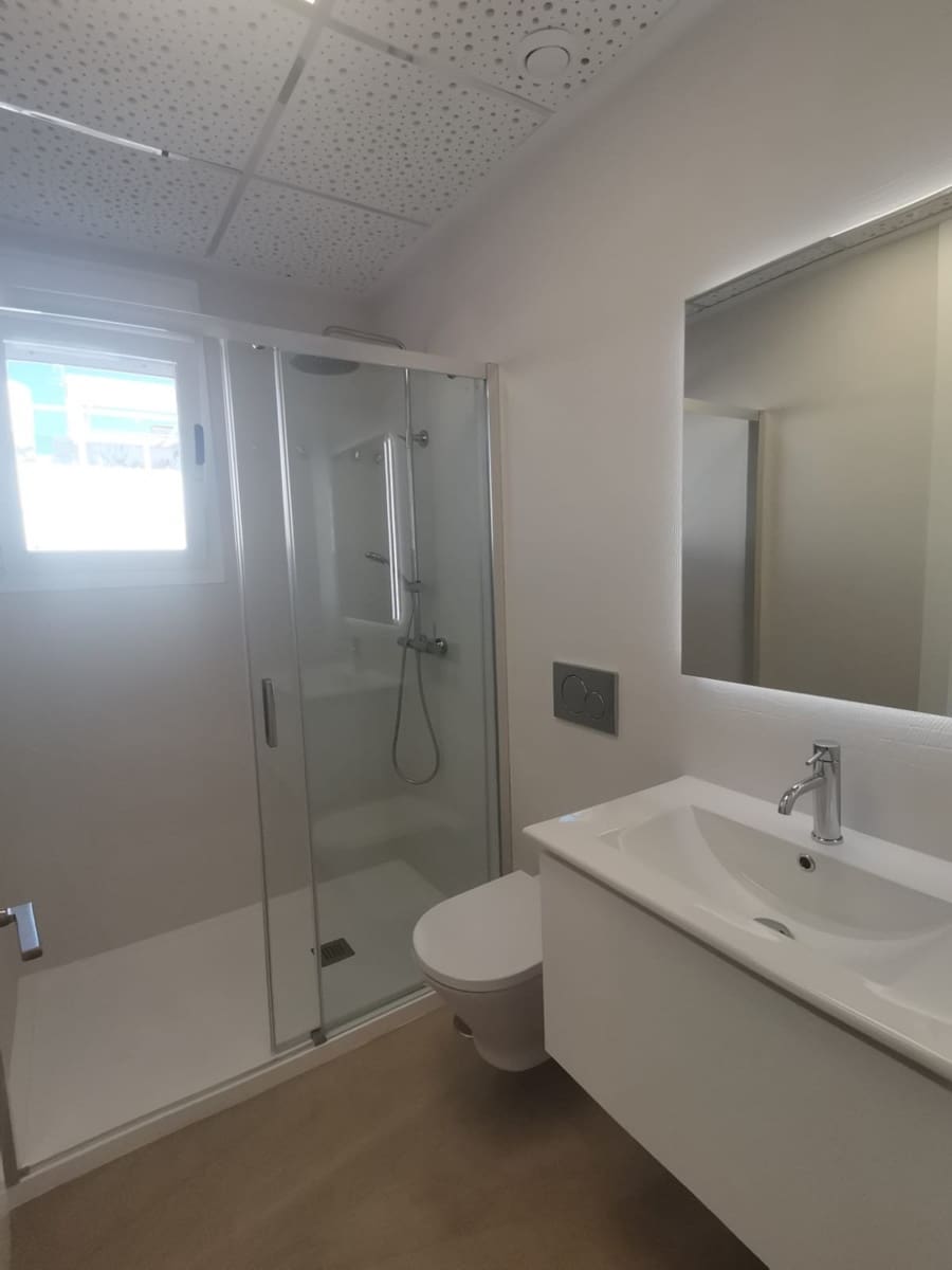 1 soveværelse Penthouse til salg i Torrevieja med swimmingpool - € 425.000 (Ref: 9541536)