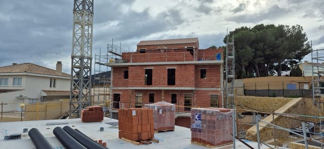 3 soveværelse Rækkehus til salg i San Miguel de Salinas med swimmingpool - € 594.000 (Ref: 9541540)