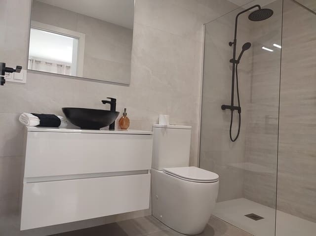 3 makuuhuone Huvila myytävänä paikassa Mazarrón mukana uima-altaan 
autotalli - 325 000 € (Ref: 9551698)