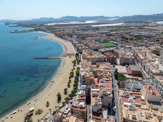 3 chambre Appartement à vendre à Las Majadas - Las Molinetas - Labradorcico, Aguilas avec piscine garage - 320 000 € (Ref: 9551718)