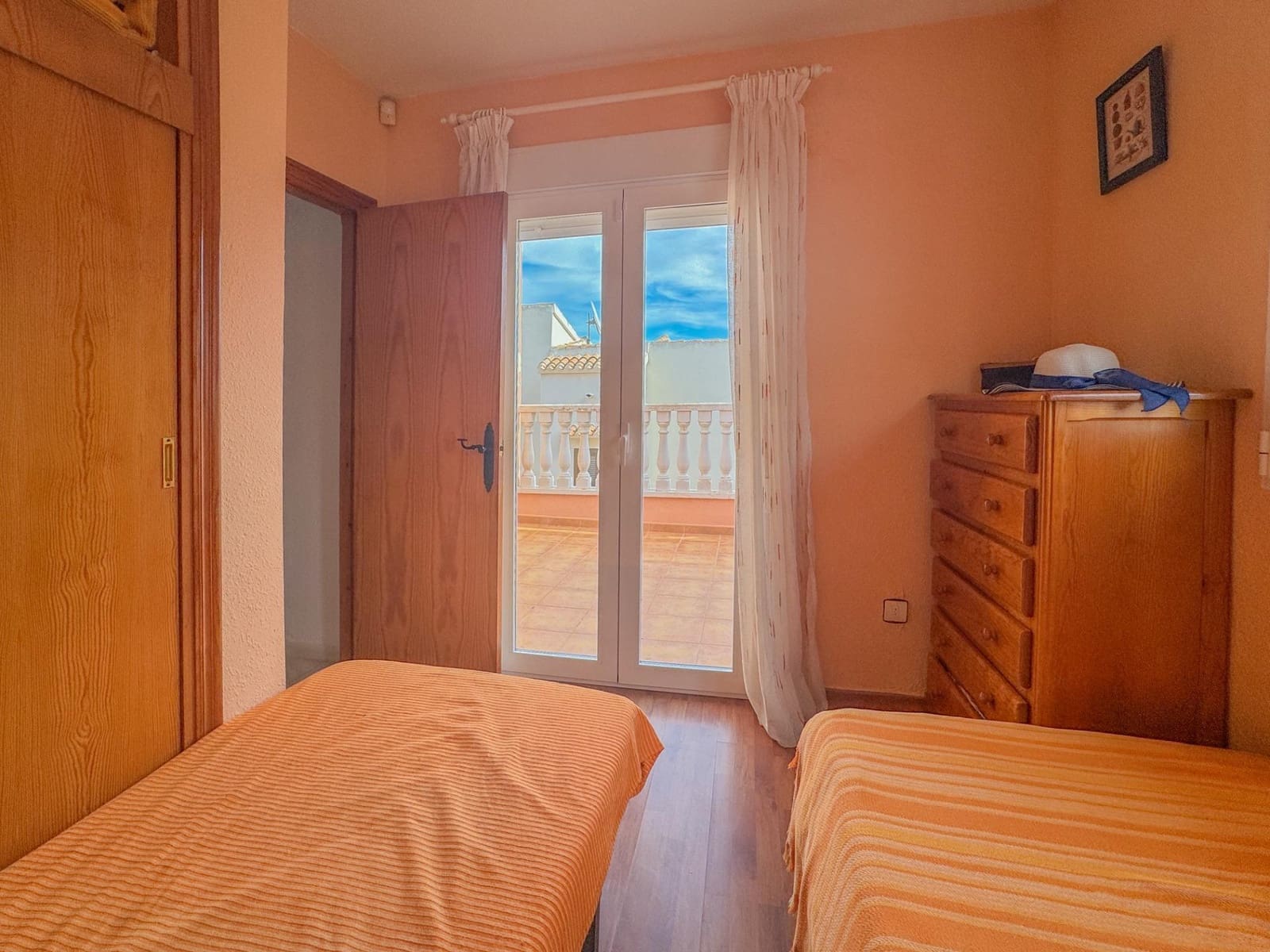 3 chambre Villa/Maison à vendre à La Mata avec piscine - 170 000 € (Ref: 9565344)