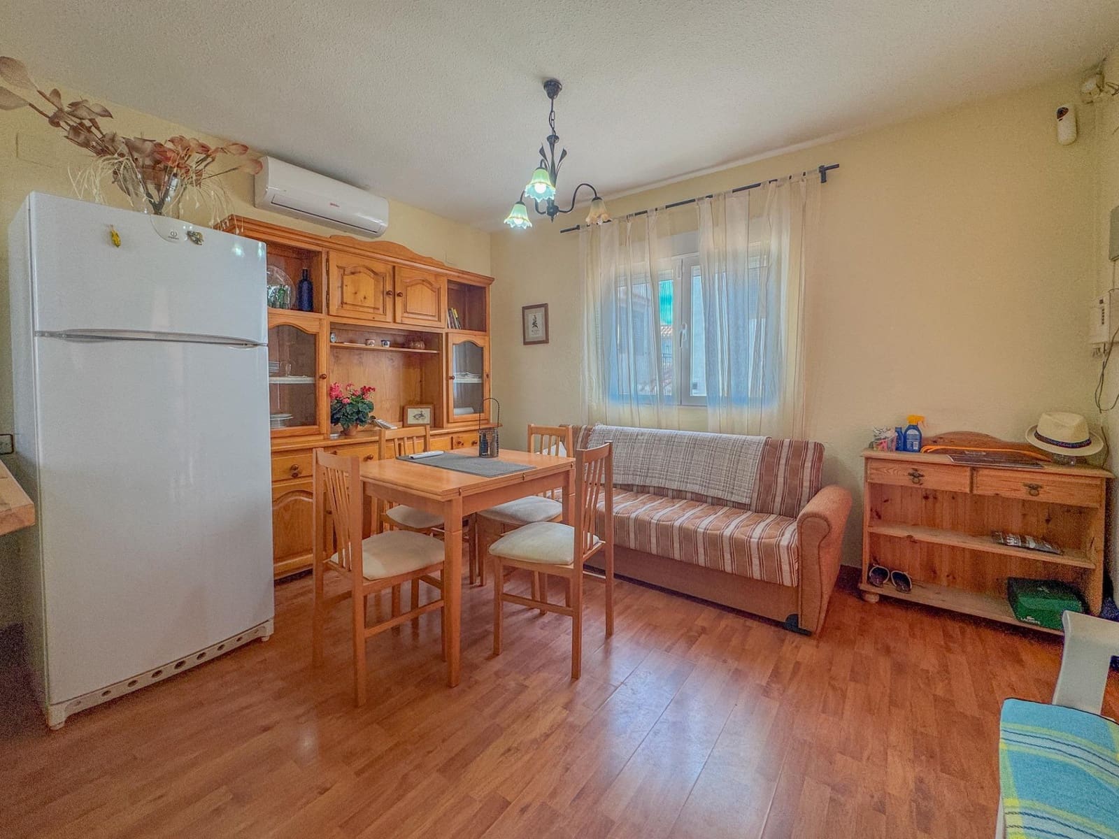 3 chambre Villa/Maison à vendre à La Mata avec piscine - 170 000 € (Ref: 9565344)