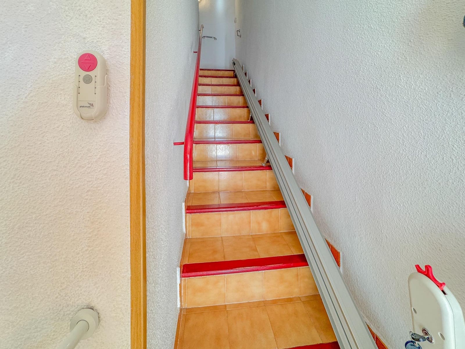 2 soveværelse Rækkehus til salg i Torrevieja med swimmingpool - € 139.000 (Ref: 9571304)