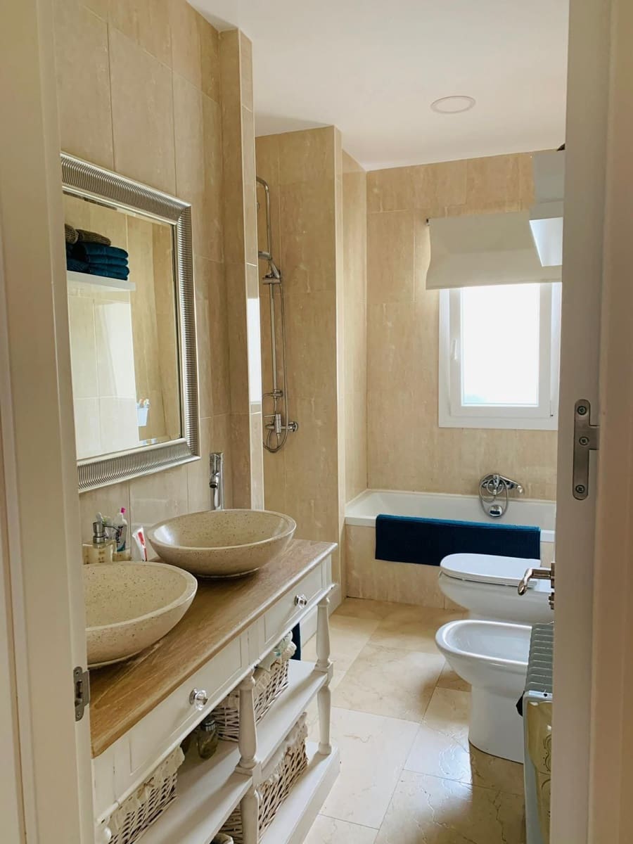 5 chambre Villa/Maison à vendre à San Roque - 770 000 € (Ref: 9608340)