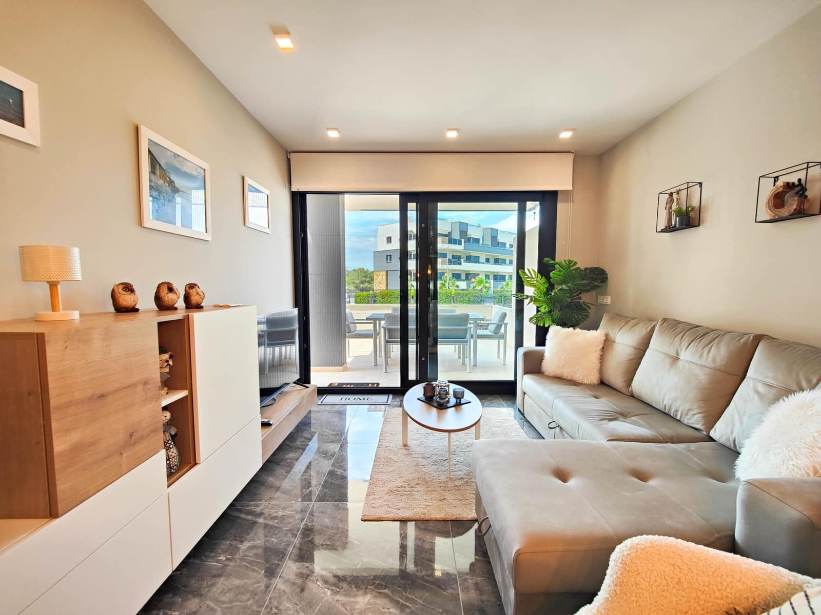 2 bedroom Apartment for sale in Orihuela Costa - € 265,000 (Ref: 9608343)