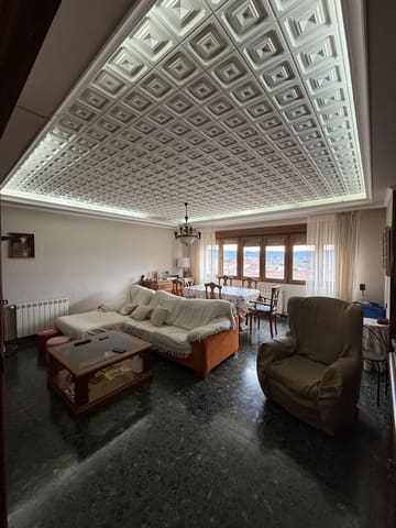 5 bedroom Apartment for sale in Onil - € 128,000 (Ref: 9608349)